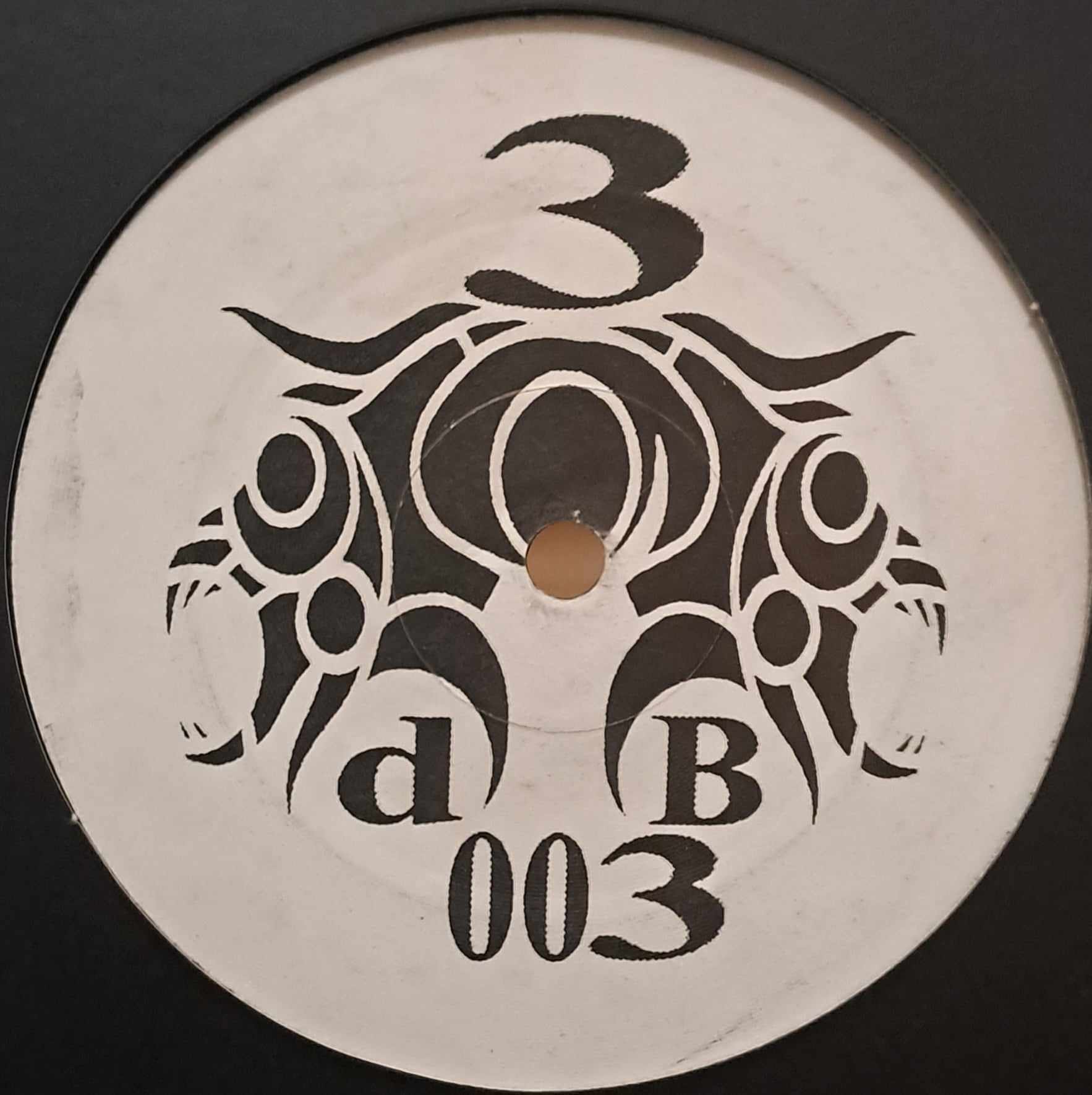 3DB 03 - vinyle tribe